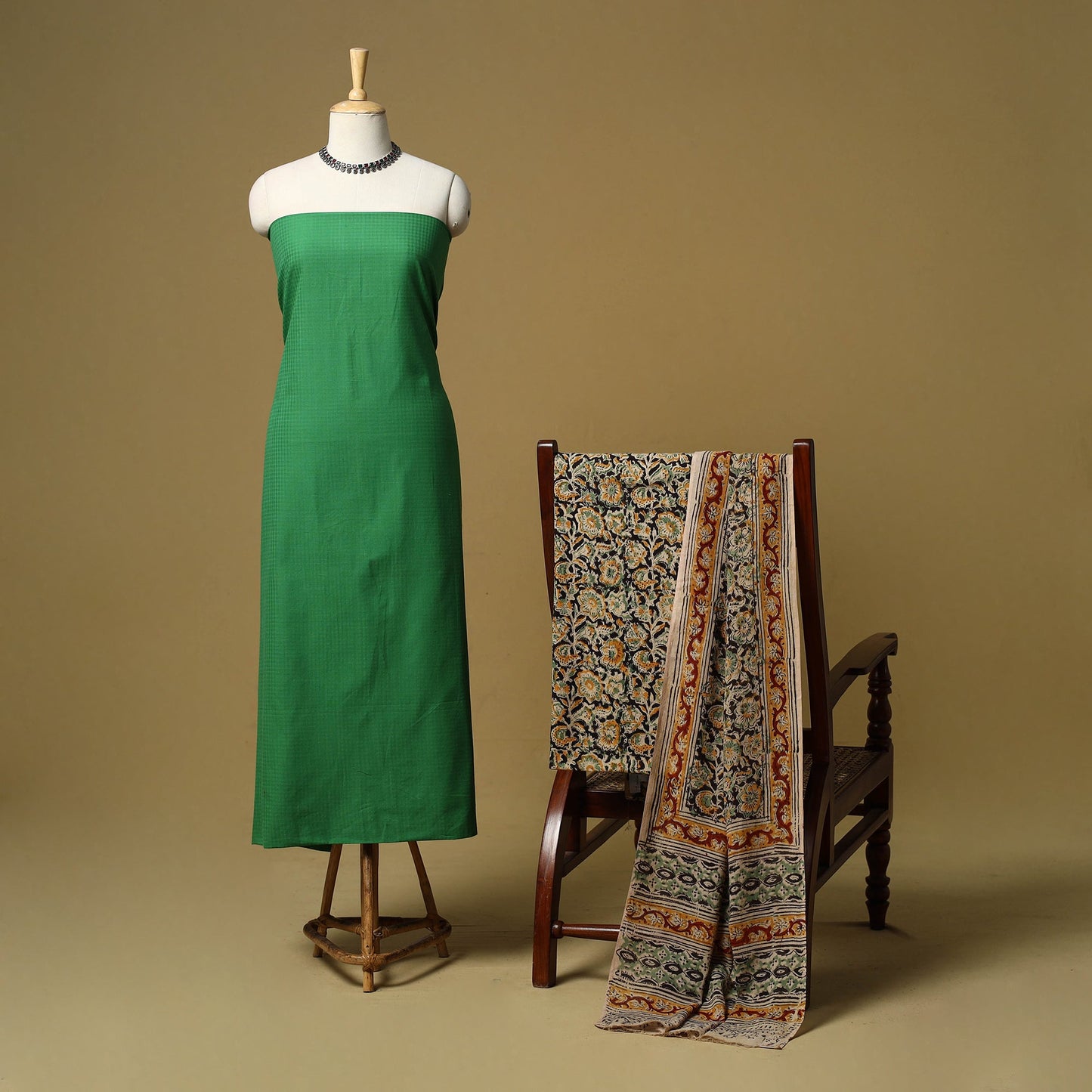 Jacquard cotton 3pc unstitched dress material 173