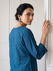 Blue Jacquard Cotton Arrowhead Dots Kurta, over the shoulder view, teal blue cotton, tiny white arrowheads, AI visual of the kurta, iTokri