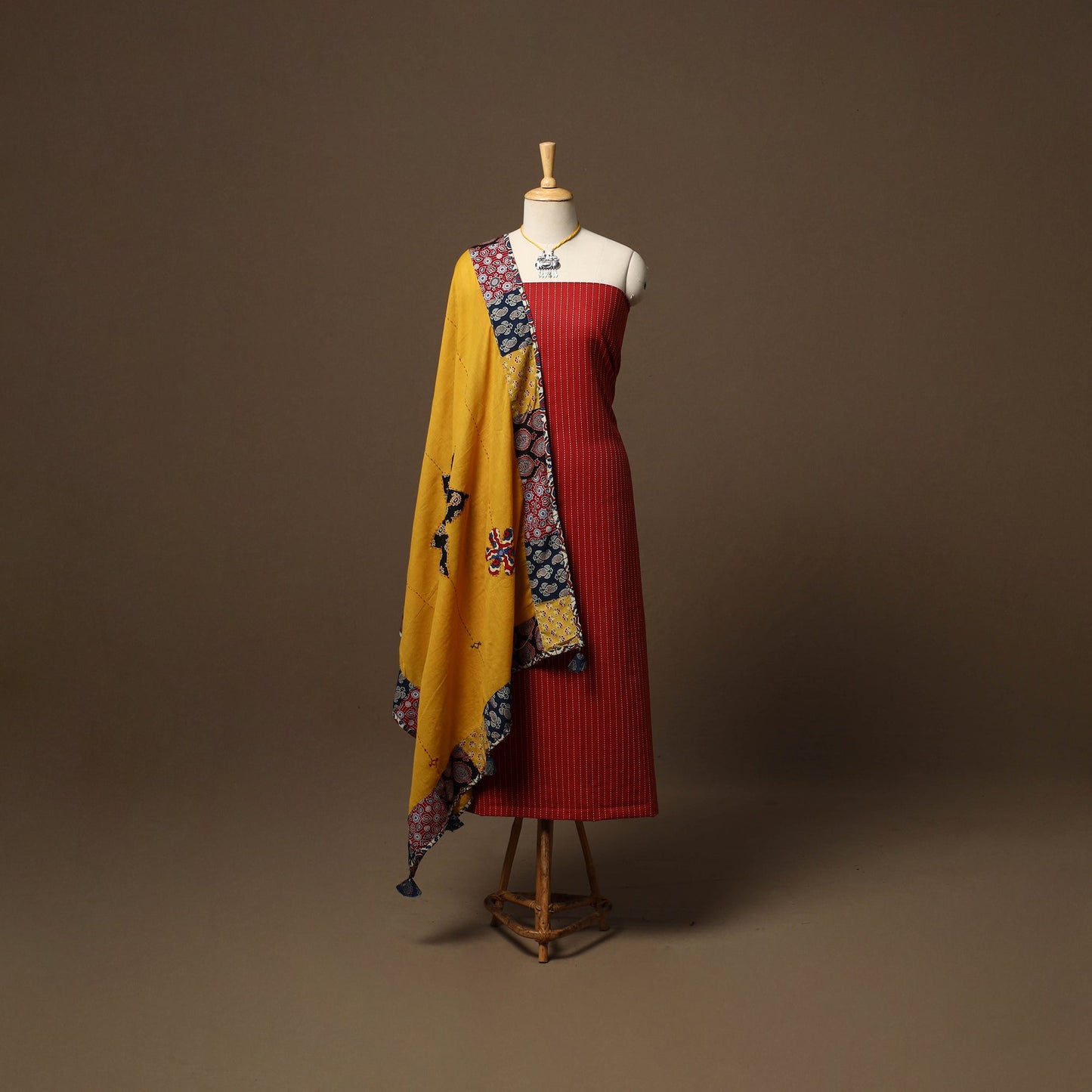 Jacquard weave cotton 2pc unstitched dress material