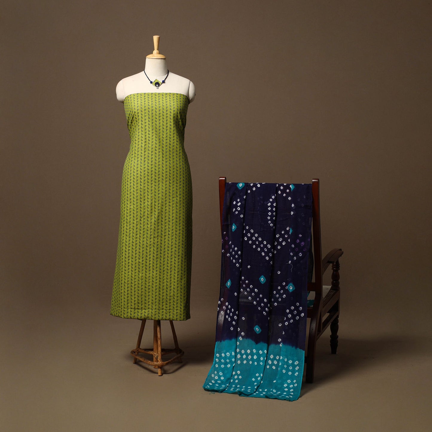 Jacquard weave cotton 2pc unstitched dress material