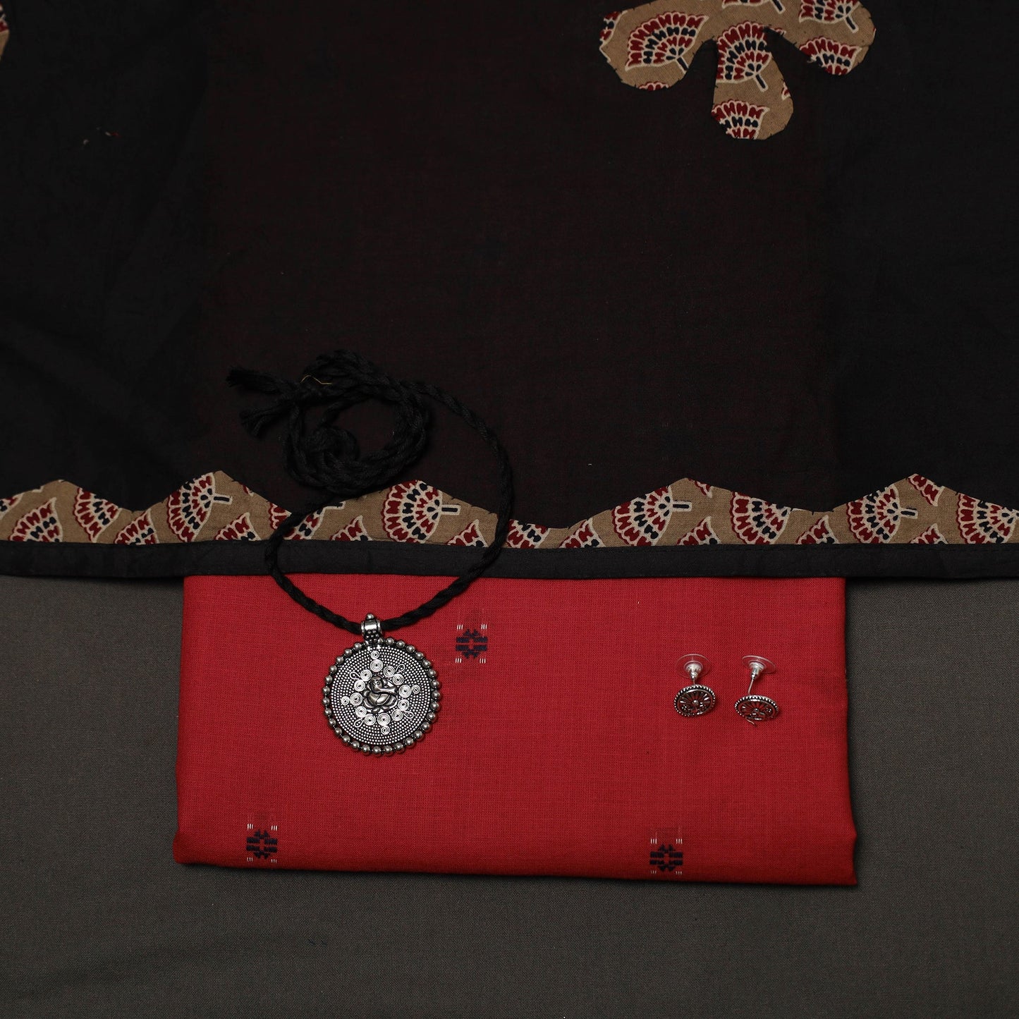 Jacquard weave cotton 2pc unstitched dress material