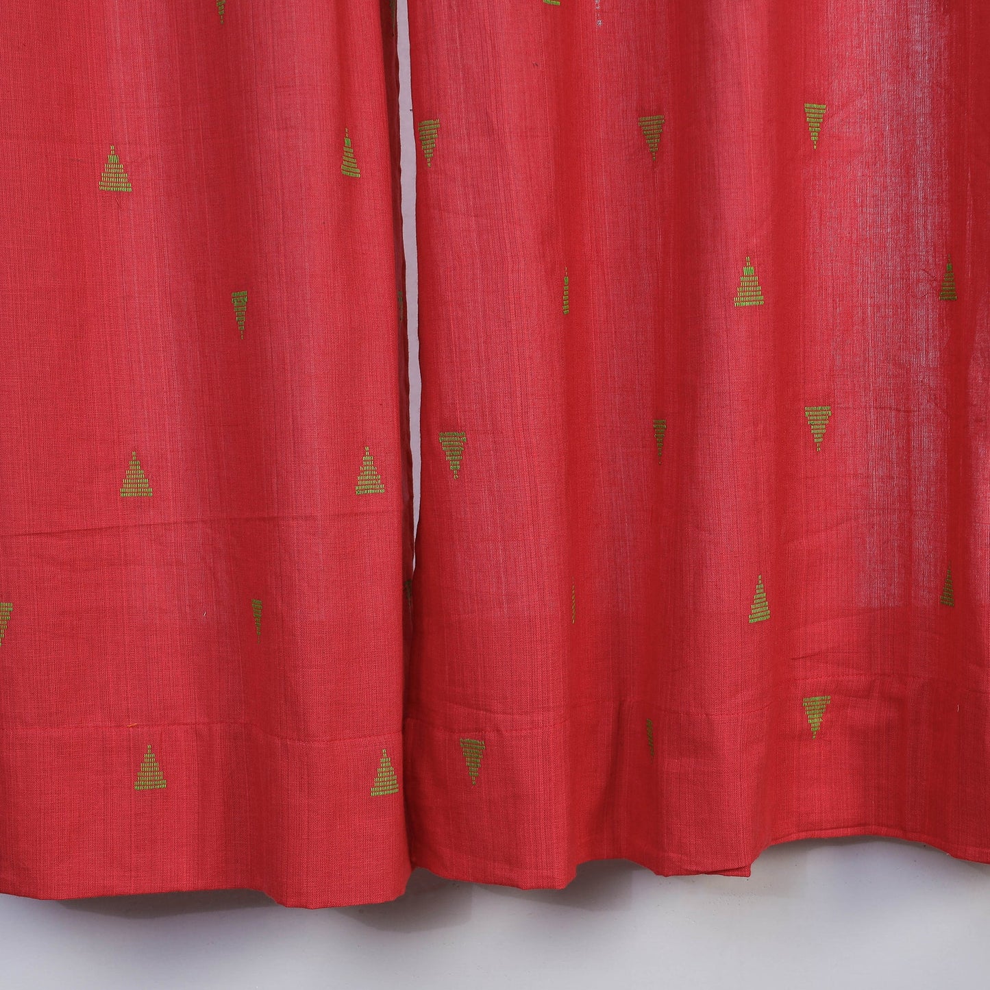 Jacquard weave cotton window curtain (5 x 3 feet) (single