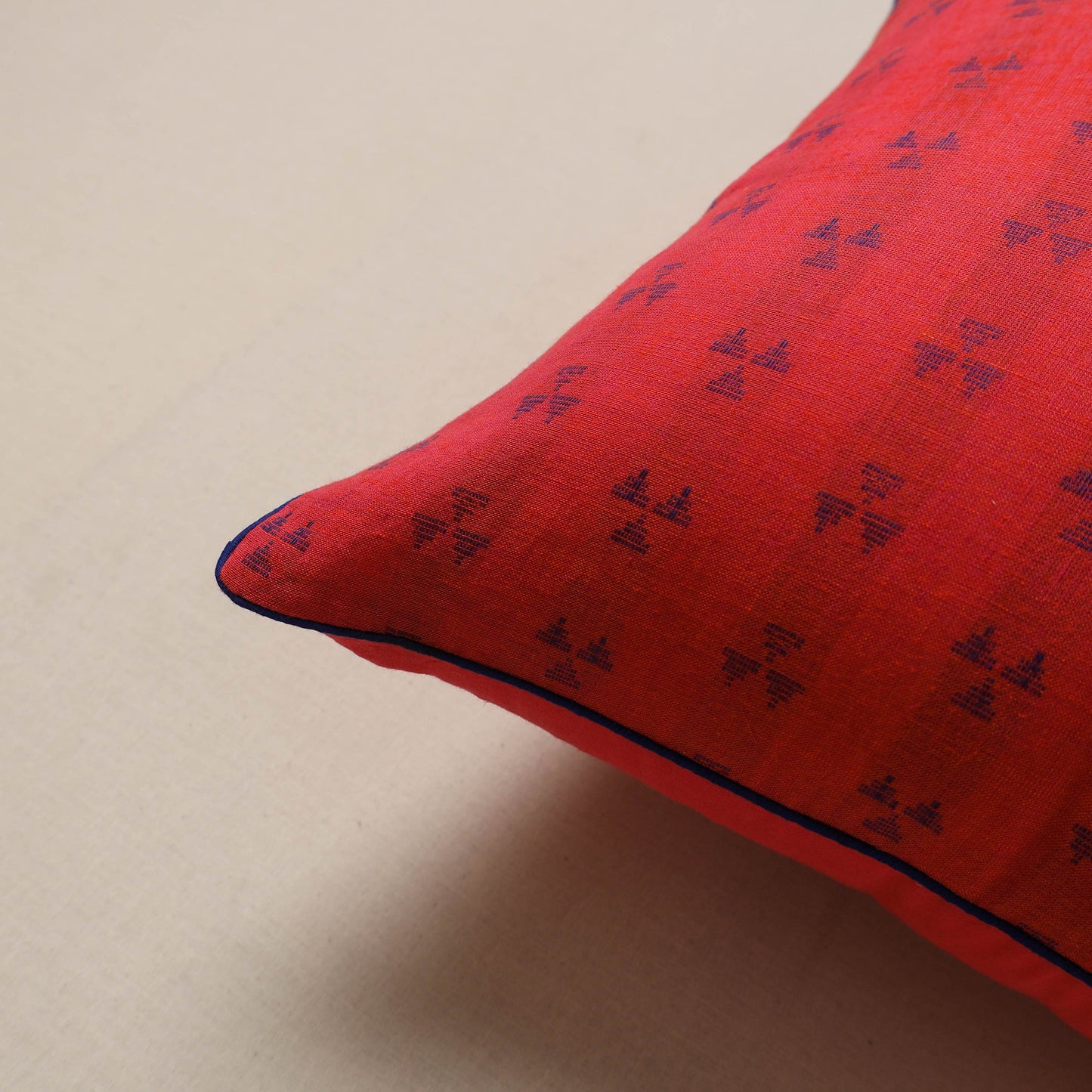 Jacquard weave cushion cover 02 - handcrafted