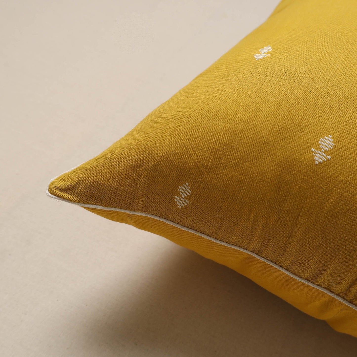 Jacquard weave cushion cover 05 - handcrafted