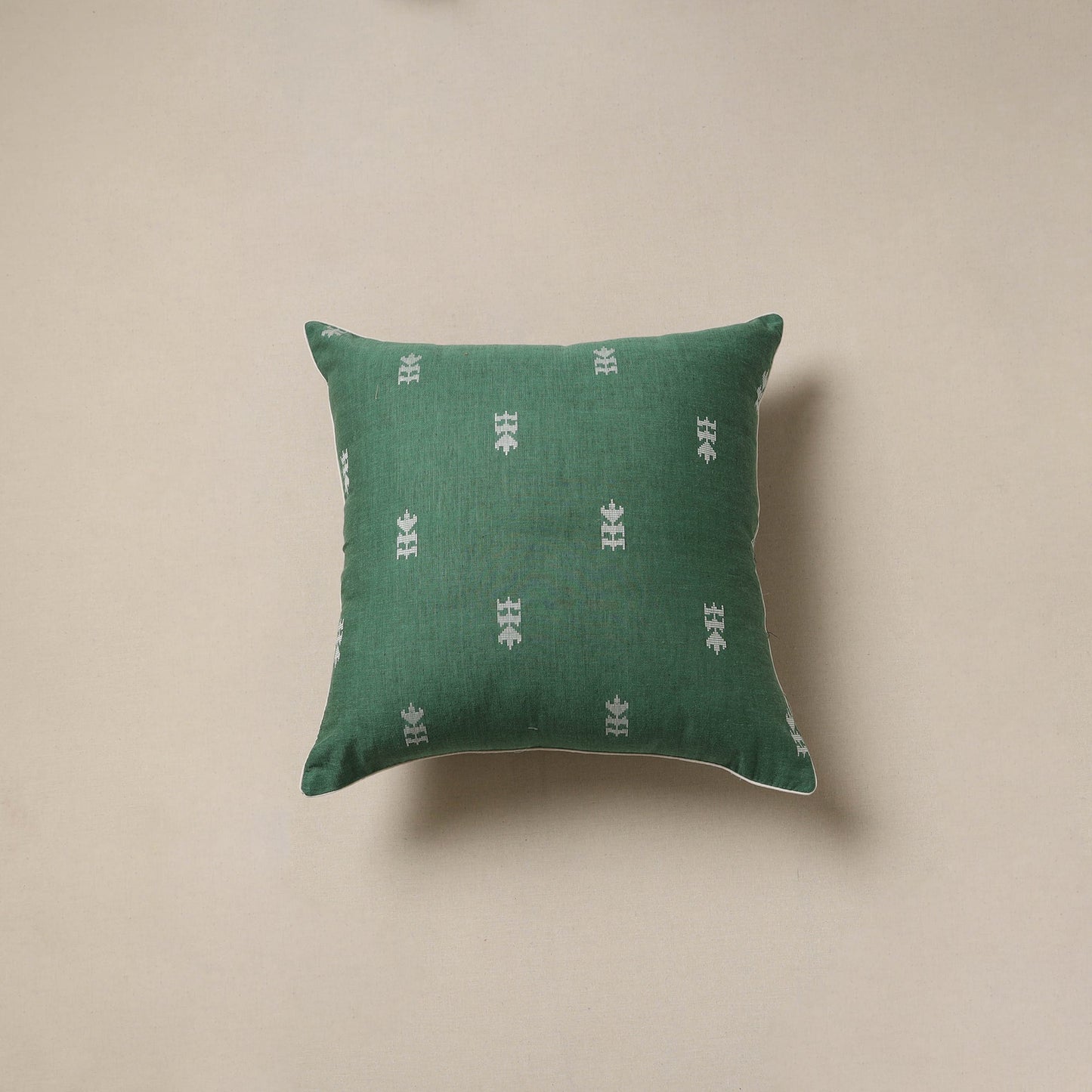 Jacquard weave cushion cover 06 - handcrafted