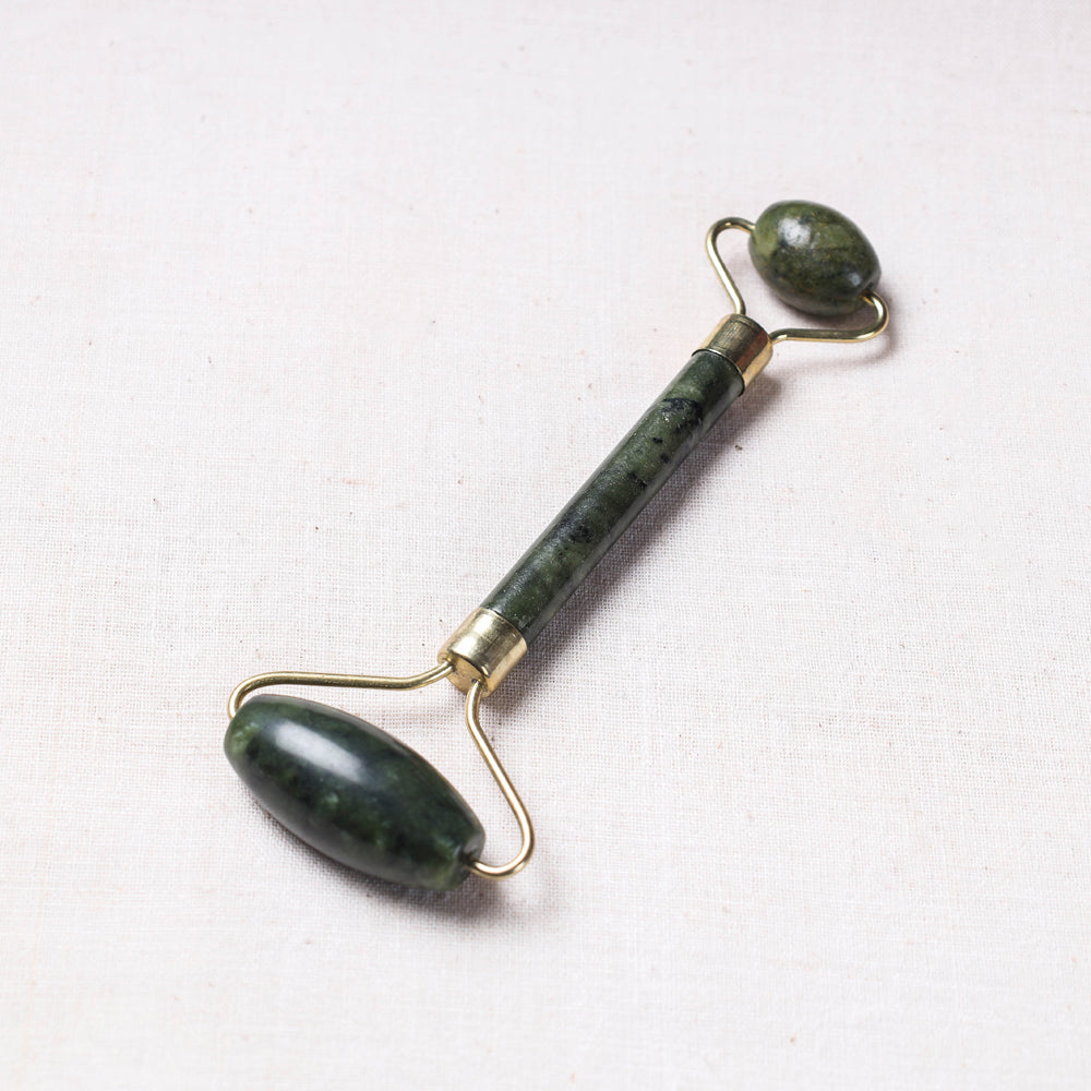  Jade Stone Face Roller 