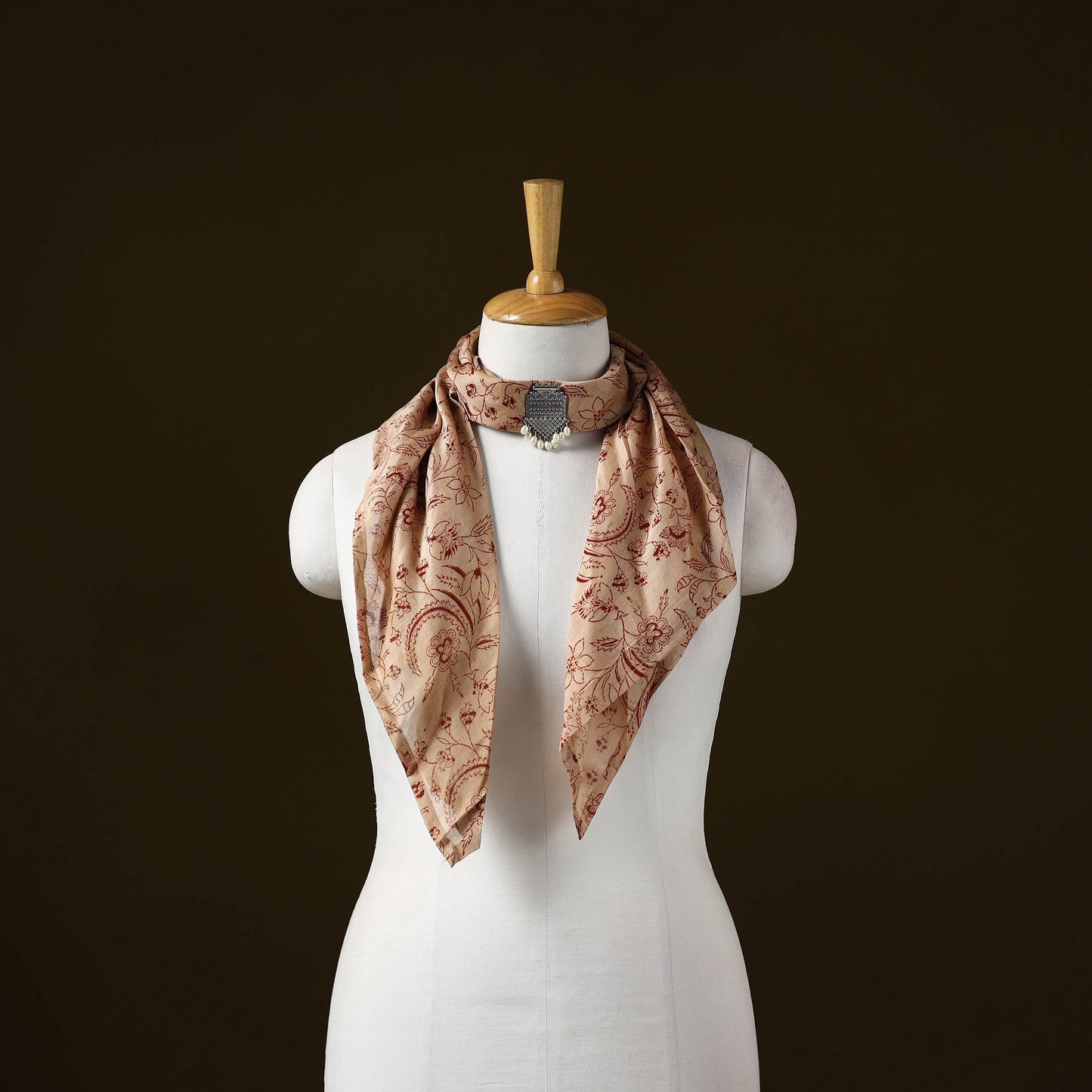 Kalamkari chanderi silk pendant necklace scarf 01