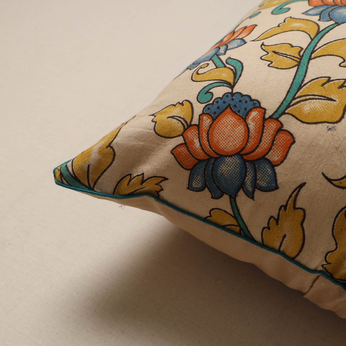 Kalamkari cushion cover 34 - handcrafted