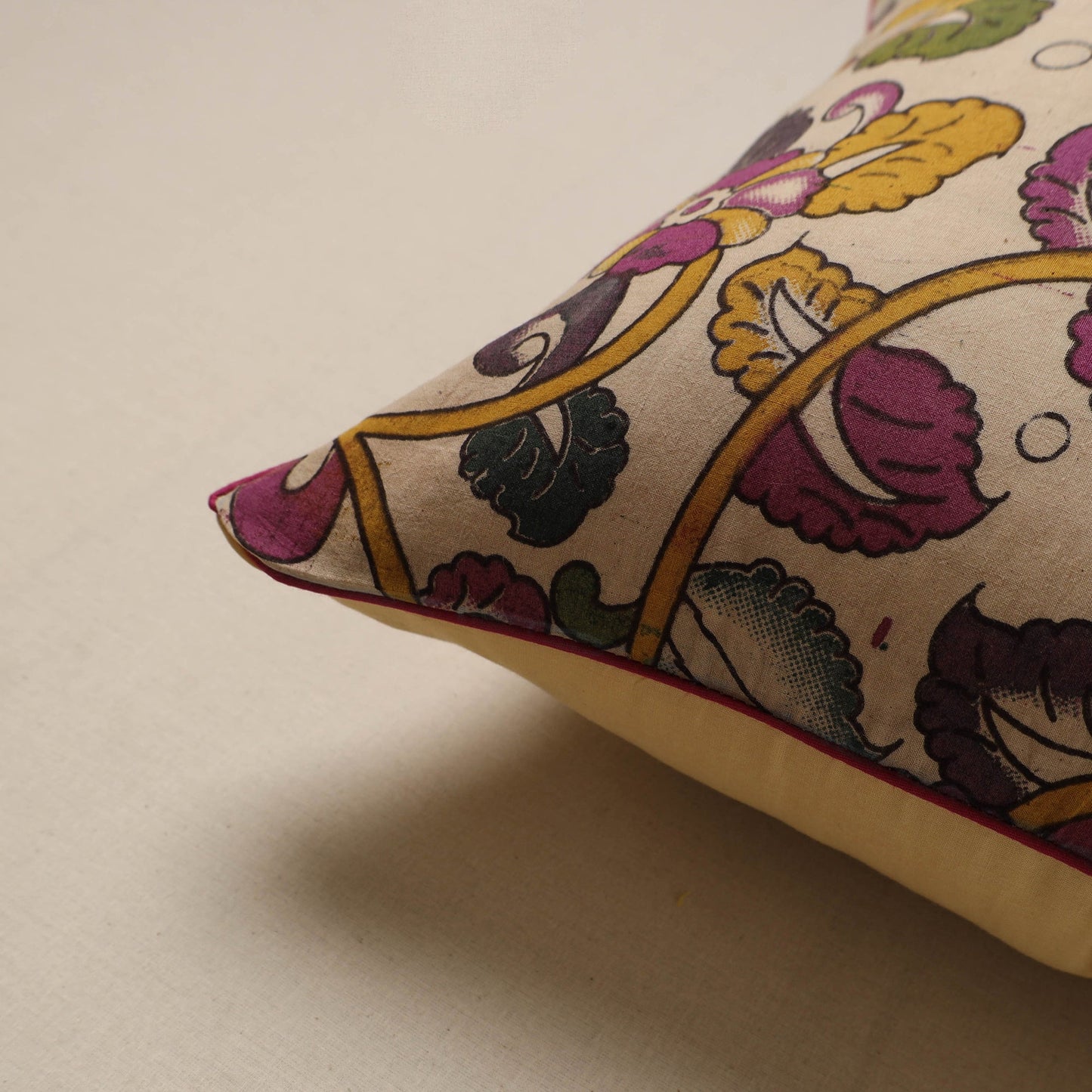 Kalamkari cushion cover 37 - handcrafted