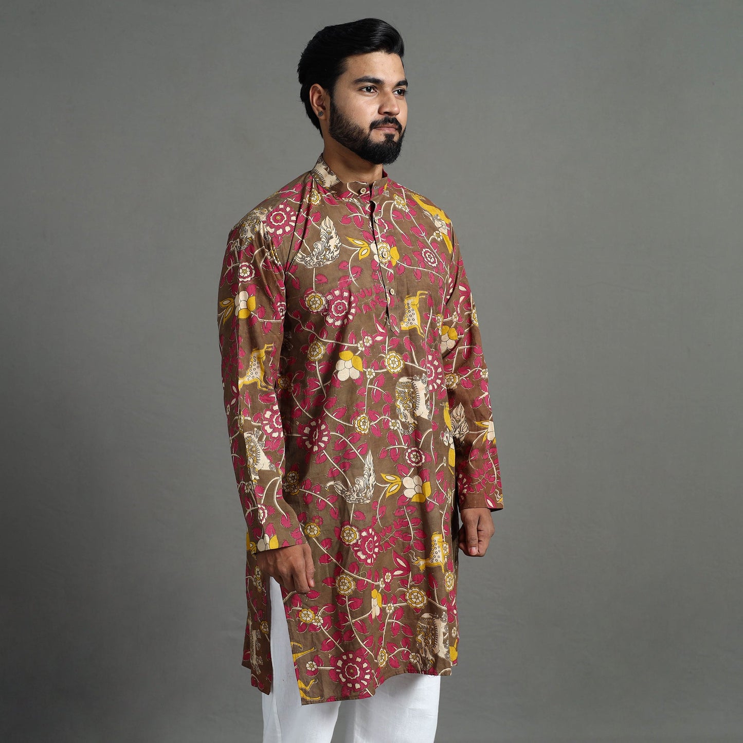 Buy Kalamkari Printed Cotton Men Long Kurta 14 Online at iTokri.com