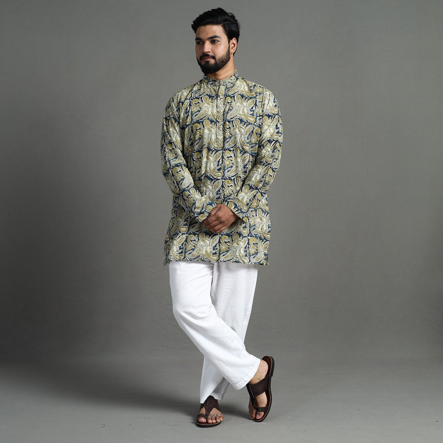  Kalamkari Block Printed Cotton Men Short Kurta 01 
