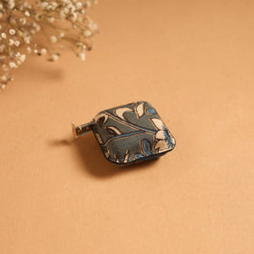 Kalamkari printed multipurpose measuring tape 16