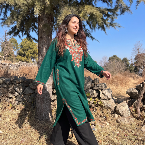 Green Kashmiri Aari Hand Embroidered Handwoven Merino Wool Pheran, worn by a model, AI visual of the pheran, iTokri