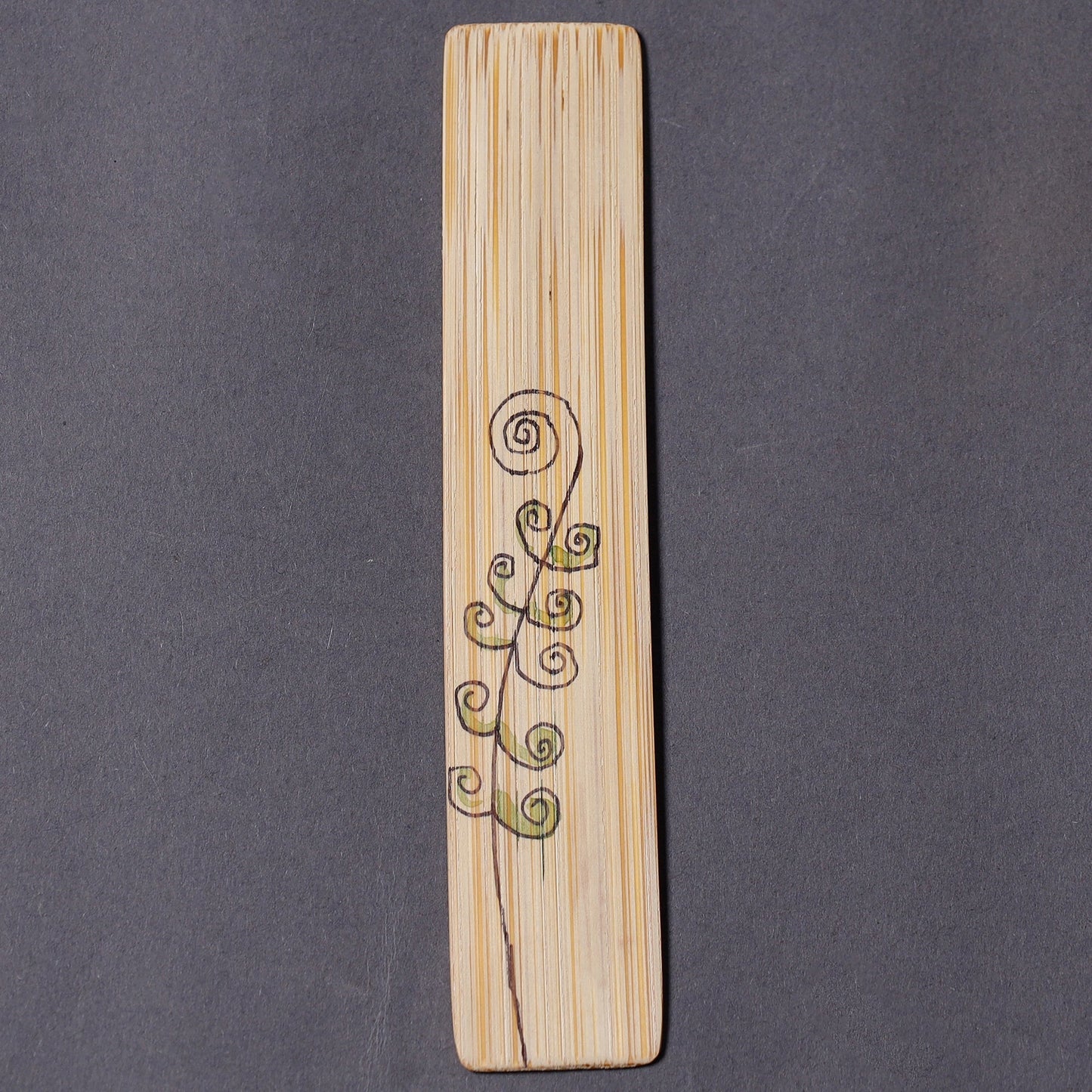Buy Kerala Mural Handpainted Bamboo Bookmark Online l iTokri.com