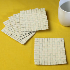  खजुरी Handmade Date-Palm Leaves Coaster 