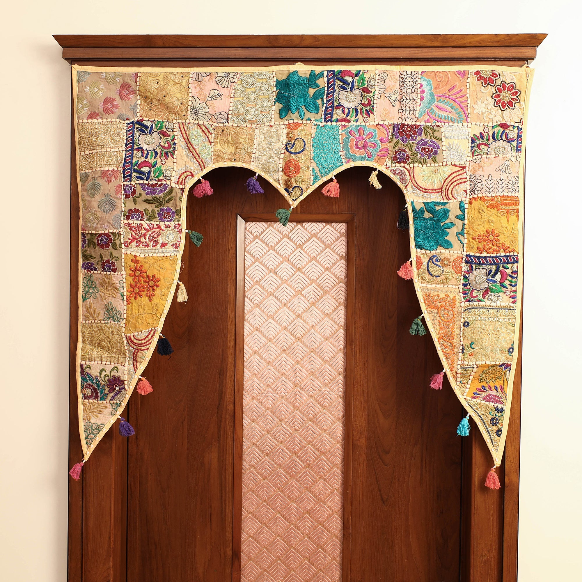  Khambadiya Patchwork Cotton Bandarwal Toran Hanging 