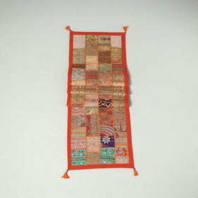 Khambadiya patchwork table runner (73 x 17 in) - handcrafted