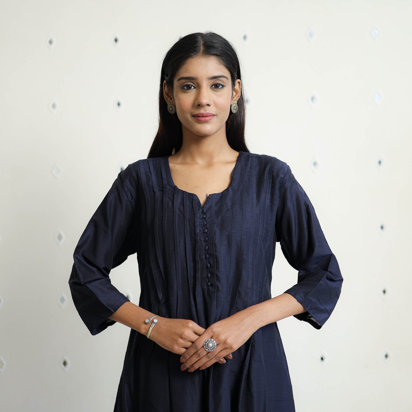 Buy Ethnic Plain Dresses for Women Online at iTokri.Com