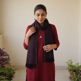 Maroon Kumaun Handwoven Pure Merino Wool Stole, worn by a woman, AI visual of the stole, iTokri