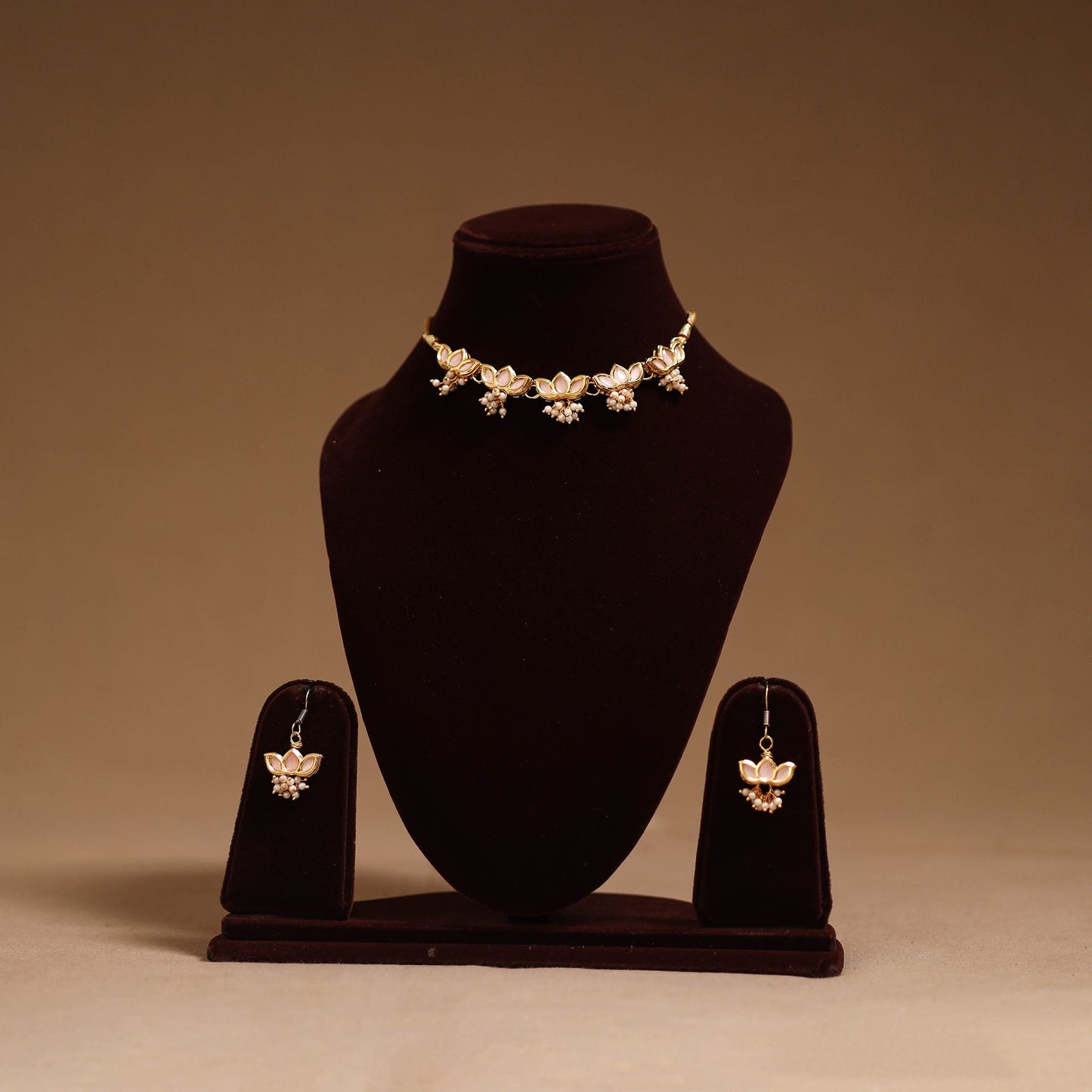 Kundan work choker necklace set 47 - handcrafted