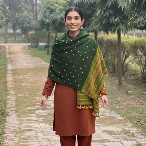Green Kutch Bandhani Tie-Dye Handwoven Merino Wool Shawl, worn by a model, AI visual of the shawl, iTokri