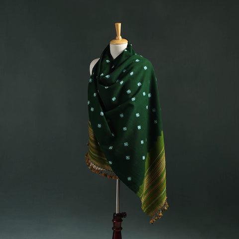 Kutch bandhani tie-dye handwoven merino wool shawl 09