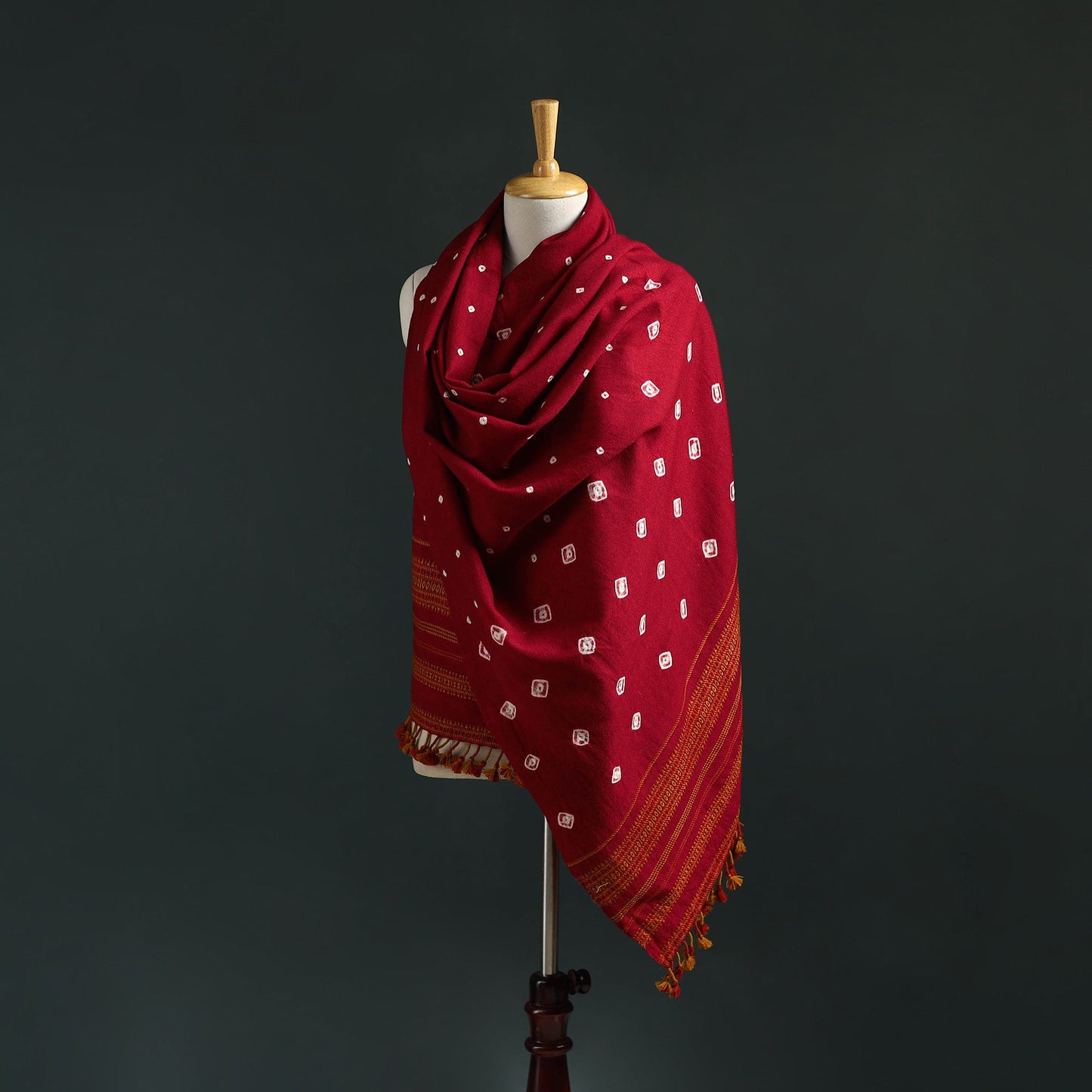 Kutch bandhani tie-dye handwoven merino wool shawl 30