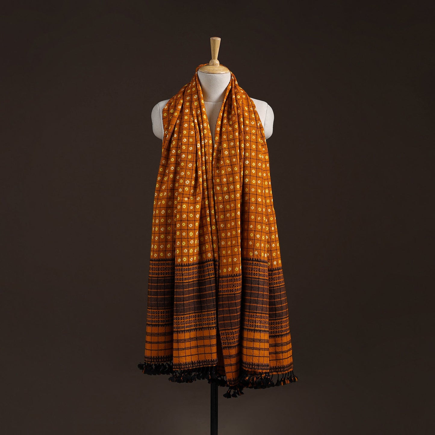 Kutch bhujodi handwoven merino wool bandhani tie-dye shawl