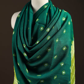 Kutch bhujodi handwoven merino wool bandhani tie-dye shawl