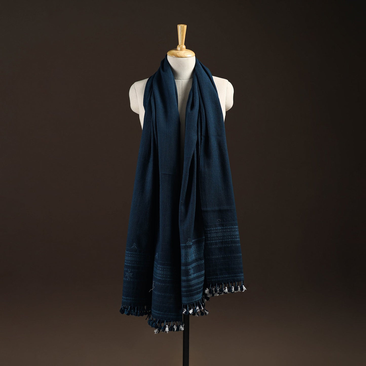 Kutch bhujodi handwoven merino wool shawl 112 - handcrafted