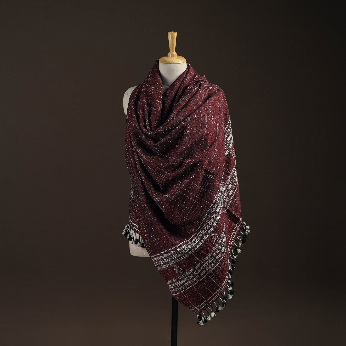 Kutch bhujodi handwoven merino wool shawl 159 - handcrafted