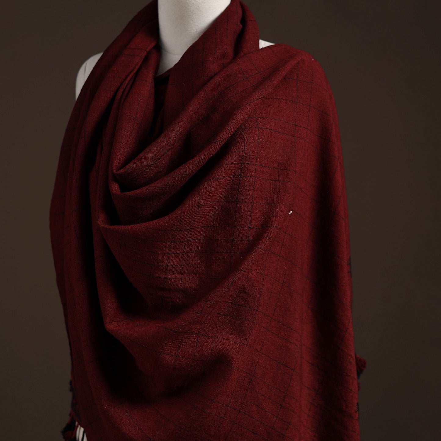 Kutch bhujodi handwoven merino wool shawl 18 - handcrafted