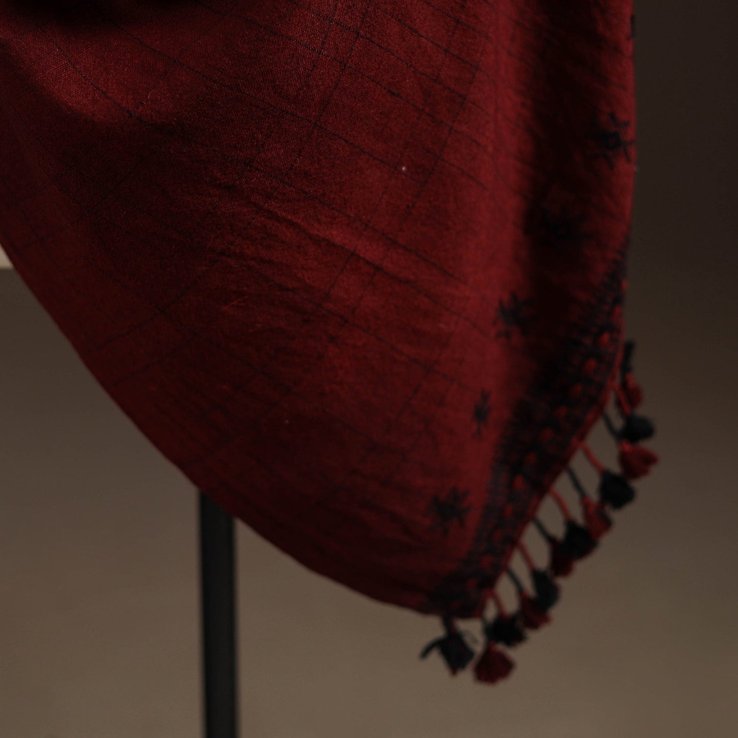 Kutch bhujodi handwoven merino wool shawl 18 - handcrafted