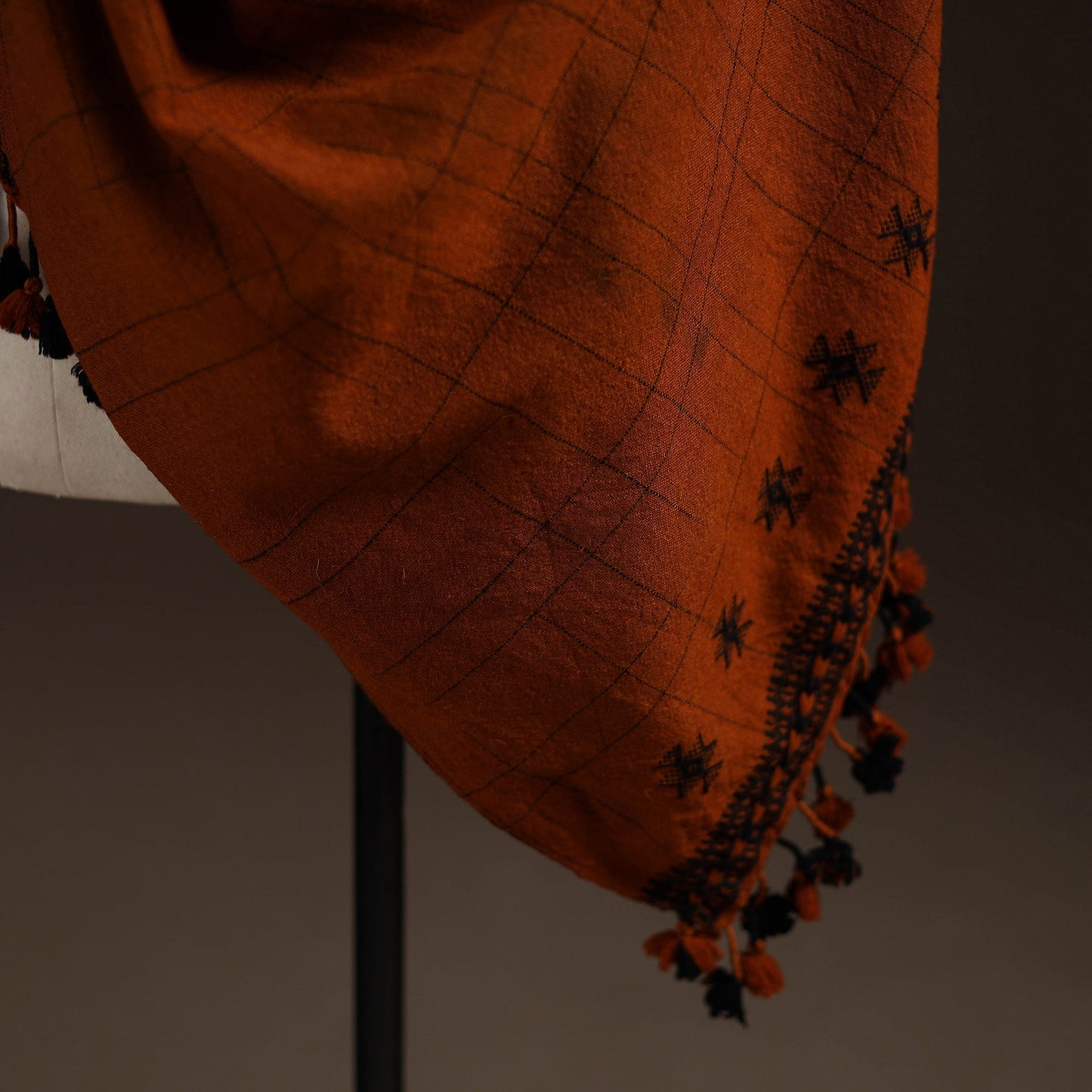 Kutch bhujodi handwoven merino wool shawl 20 - handcrafted