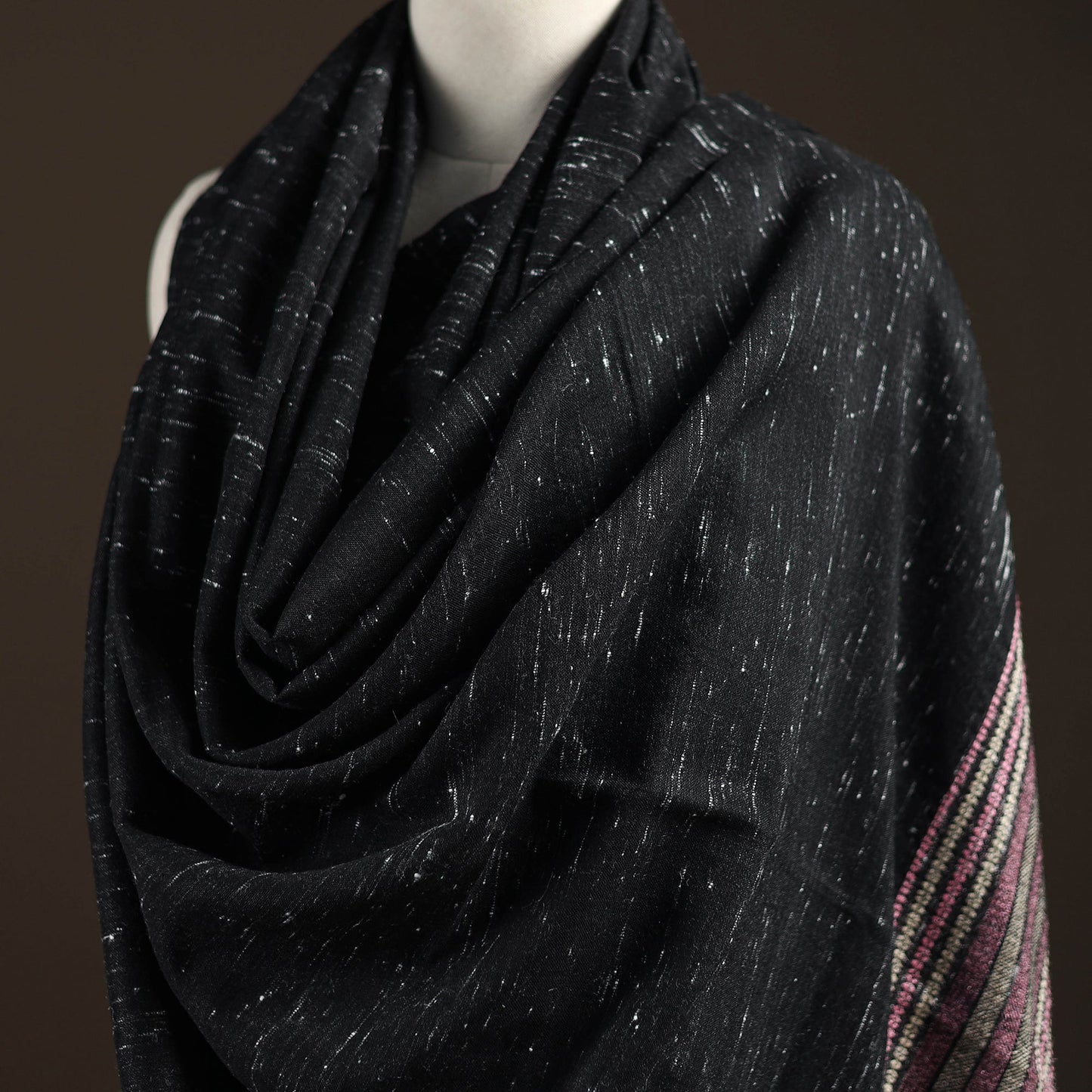 Kutch bhujodi handwoven merino wool shawl 229 - handcrafted