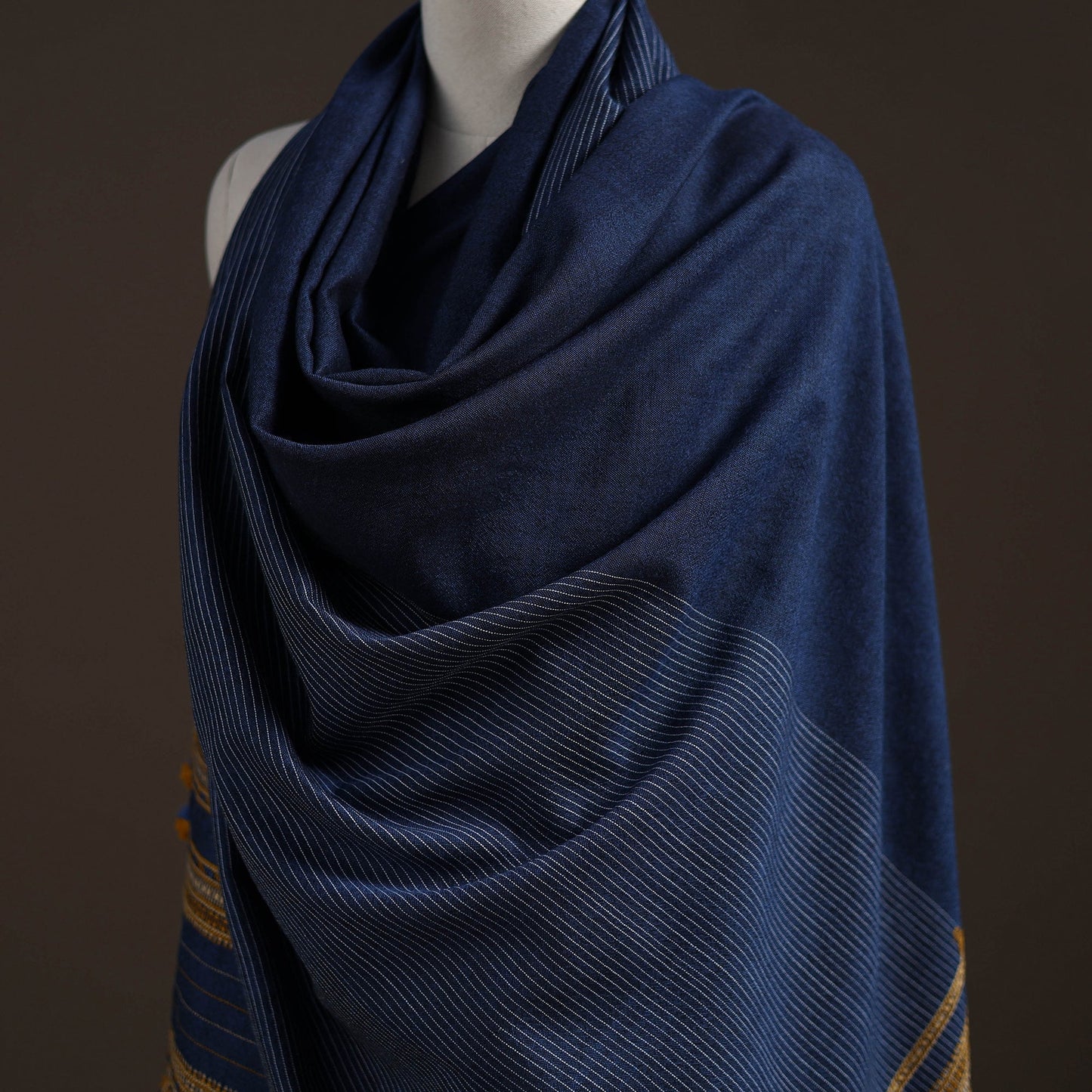 Kutch bhujodi handwoven merino wool shawl 58 - handcrafted