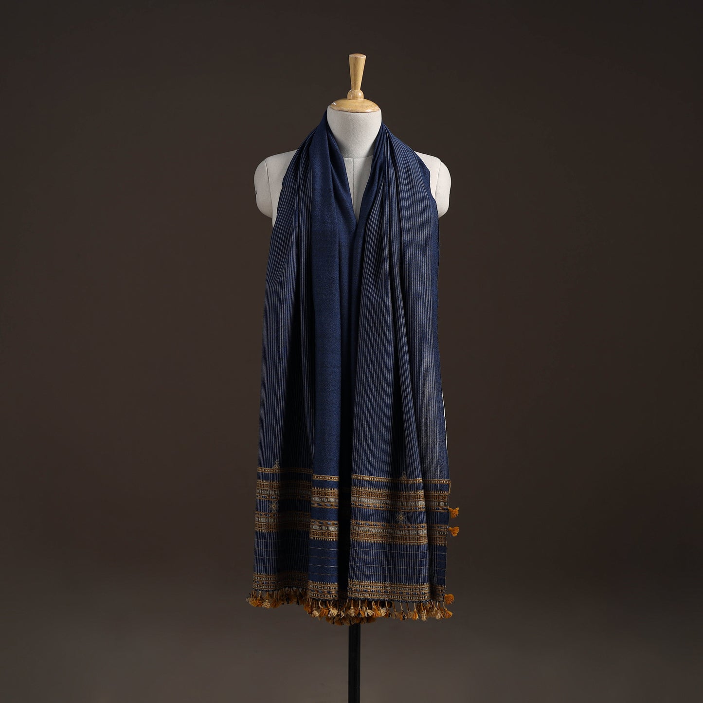 Kutch bhujodi handwoven merino wool shawl 58 - handcrafted