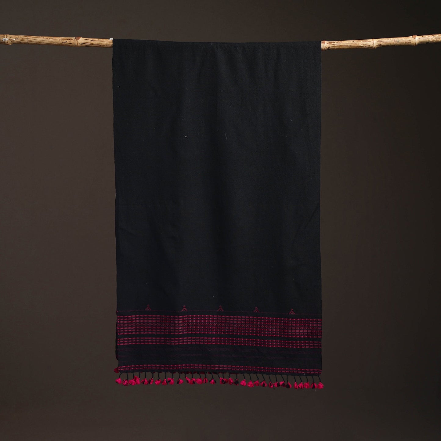 Kutch bhujodi handwoven merino wool stole 173 - handcrafted
