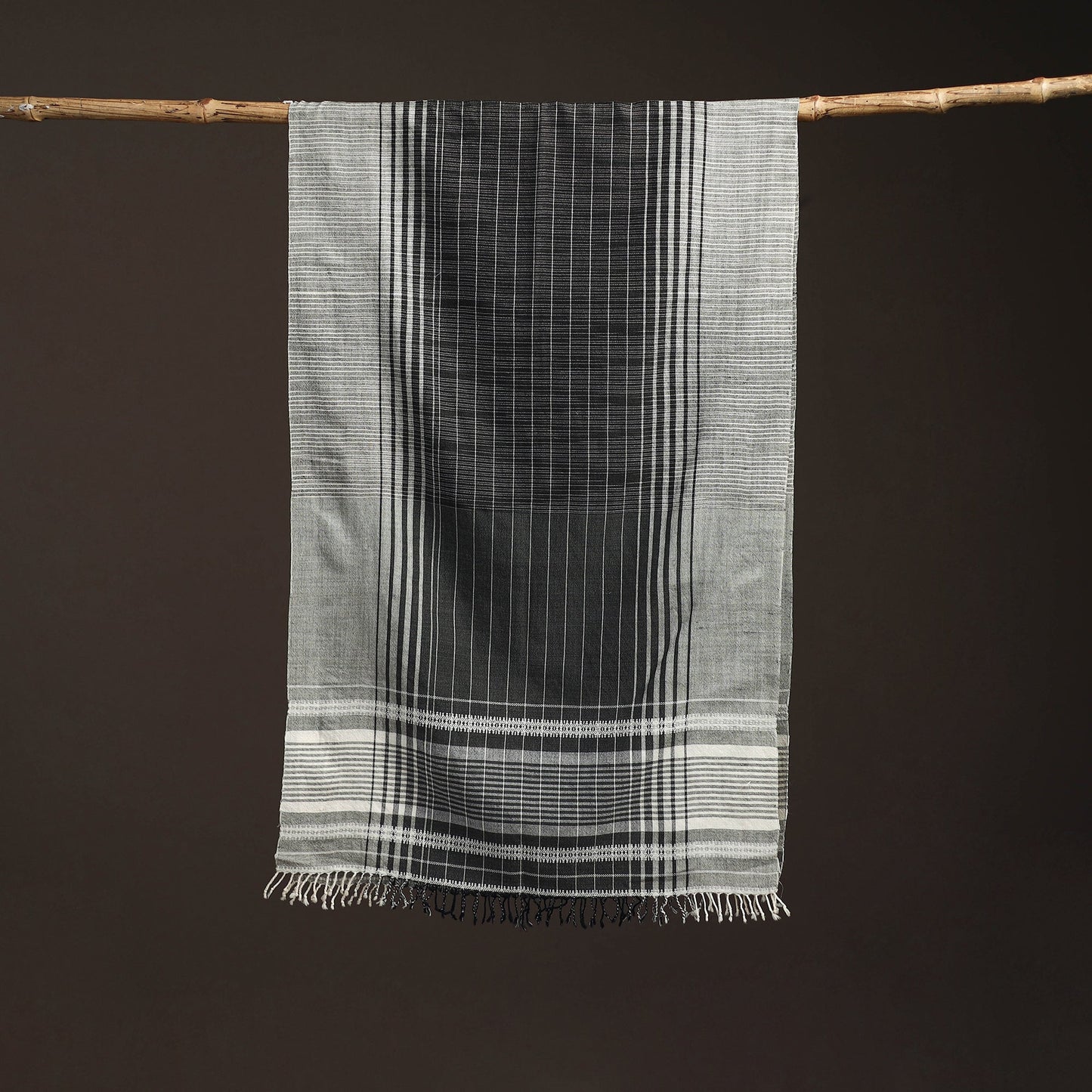 Kutch bhujodi handwoven merino wool stole 182 - handcrafted