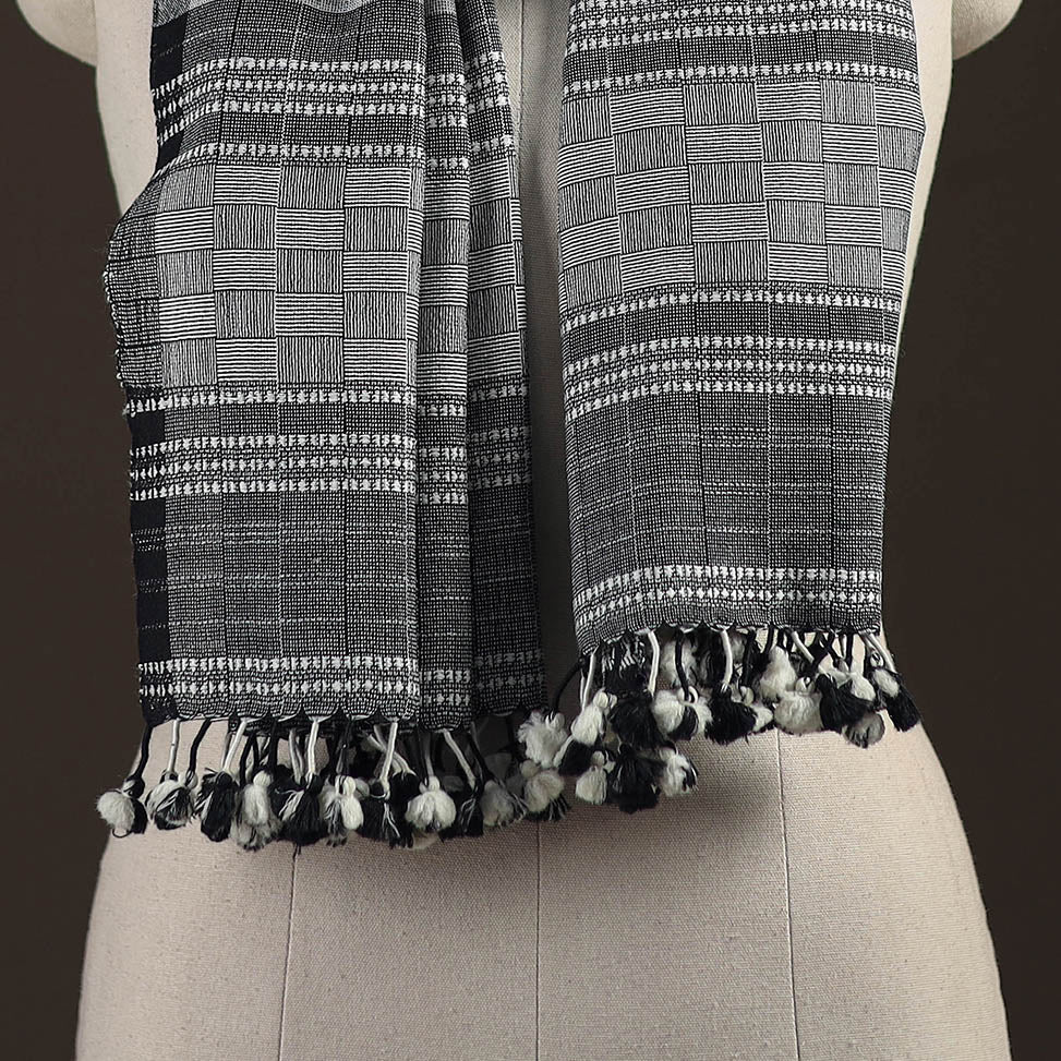 Kutch bhujodi handwoven merino wool stole 199 - handcrafted