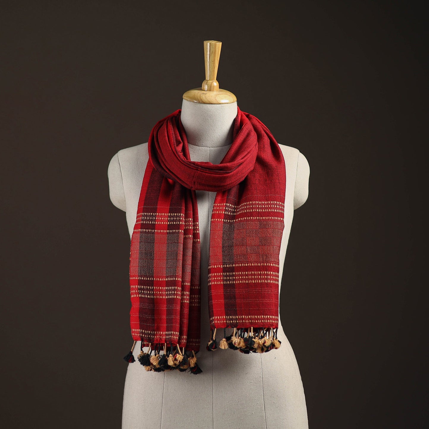 Kutch bhujodi handwoven merino wool stole 206 - handcrafted