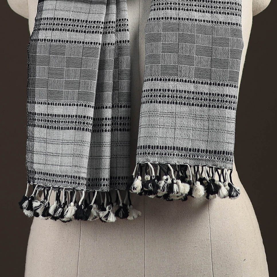 Kutch bhujodi handwoven merino wool stole 207 - handcrafted