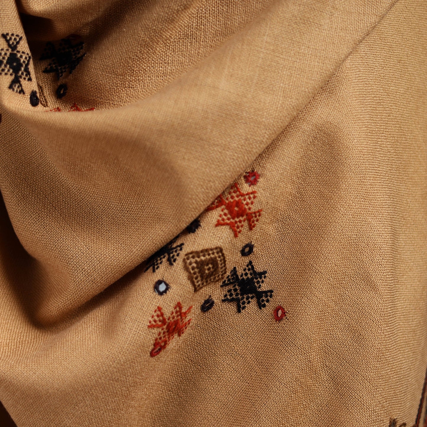 Kutch bhujodi handwoven mirror work acrylic wool shawl 29