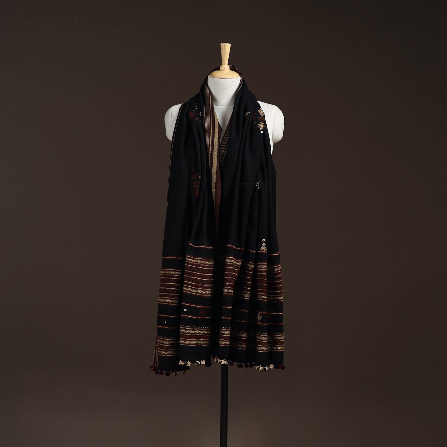 Kutch bhujodi handwoven mirror work acrylic wool shawl 31