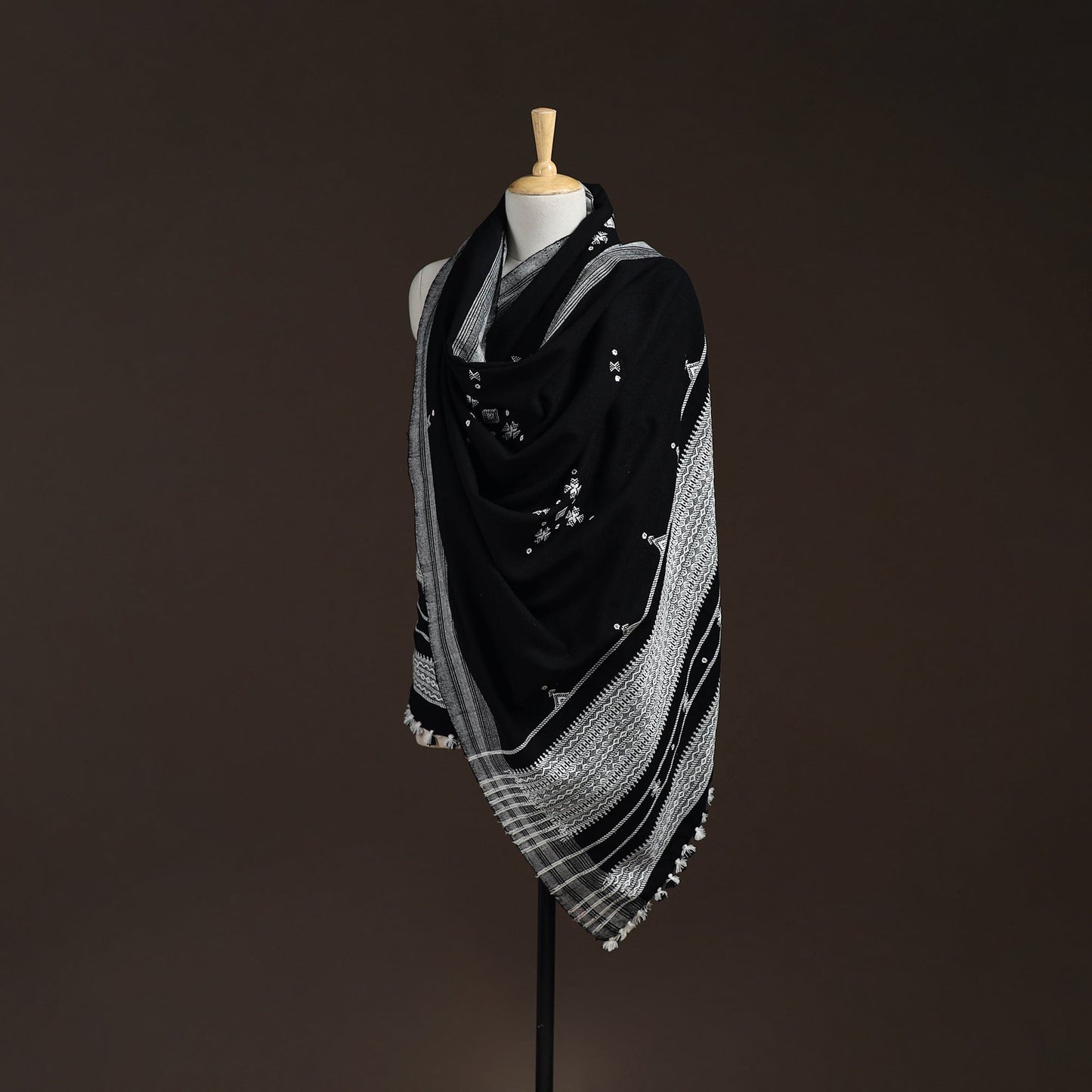 Kutch bhujodi handwoven mirror work acrylic wool shawl 33