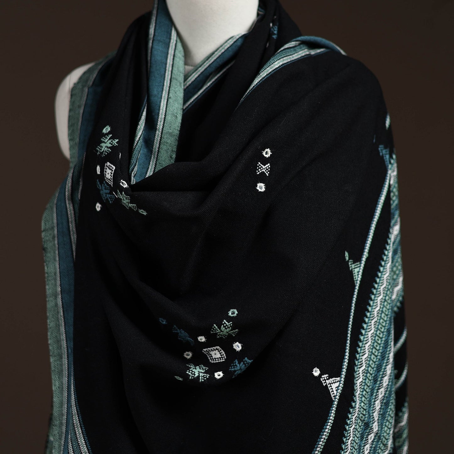 Kutch bhujodi handwoven mirror work acrylic wool shawl 34