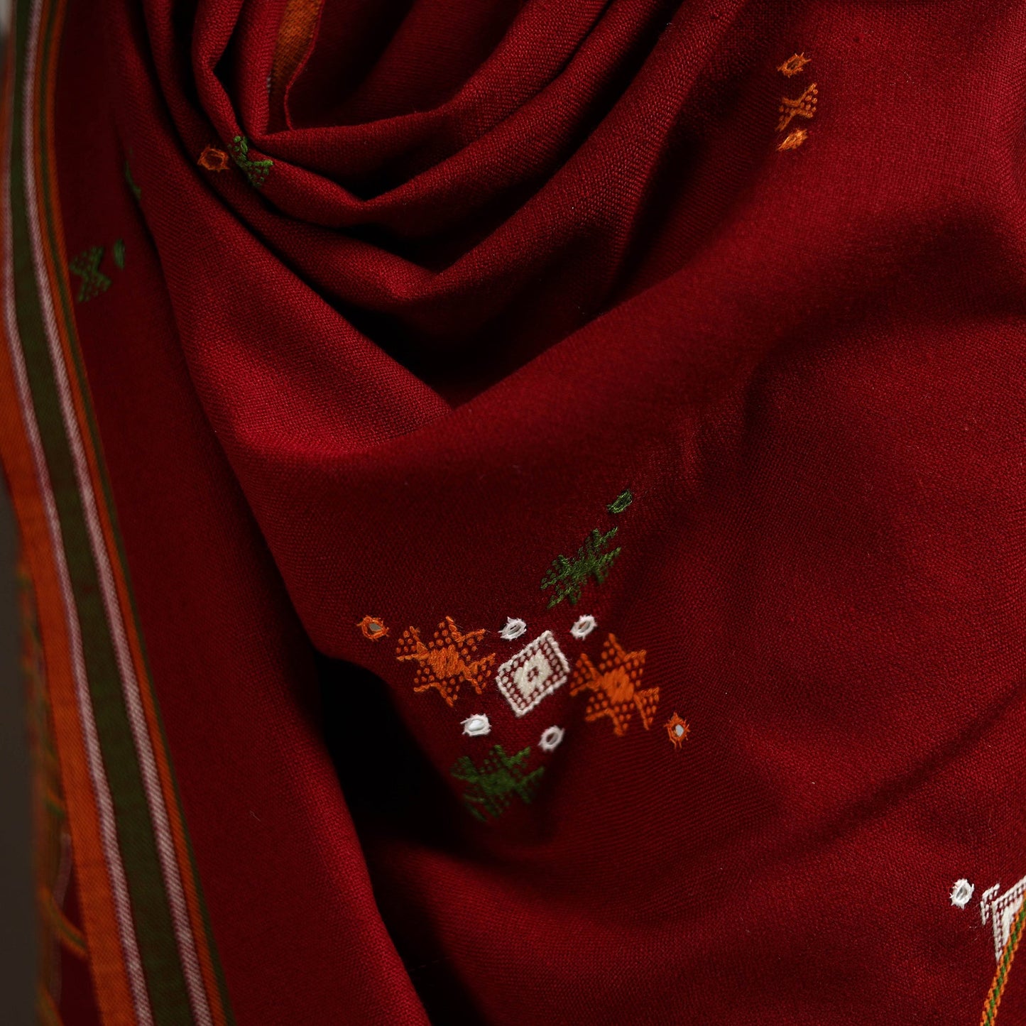 Kutch bhujodi handwoven mirror work acrylic wool shawl 43