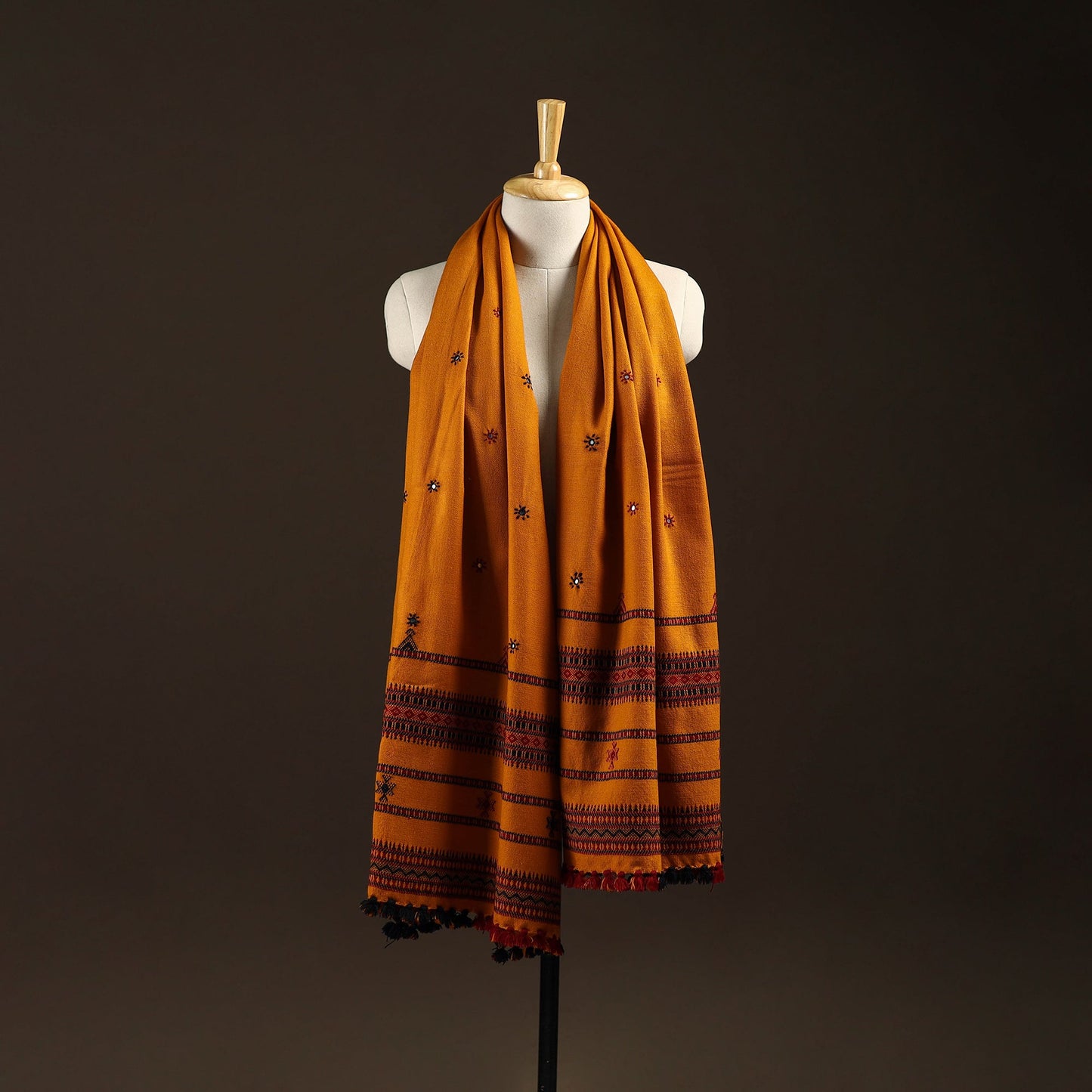 Kutch bhujodi handwoven mirror work wool shawl 09