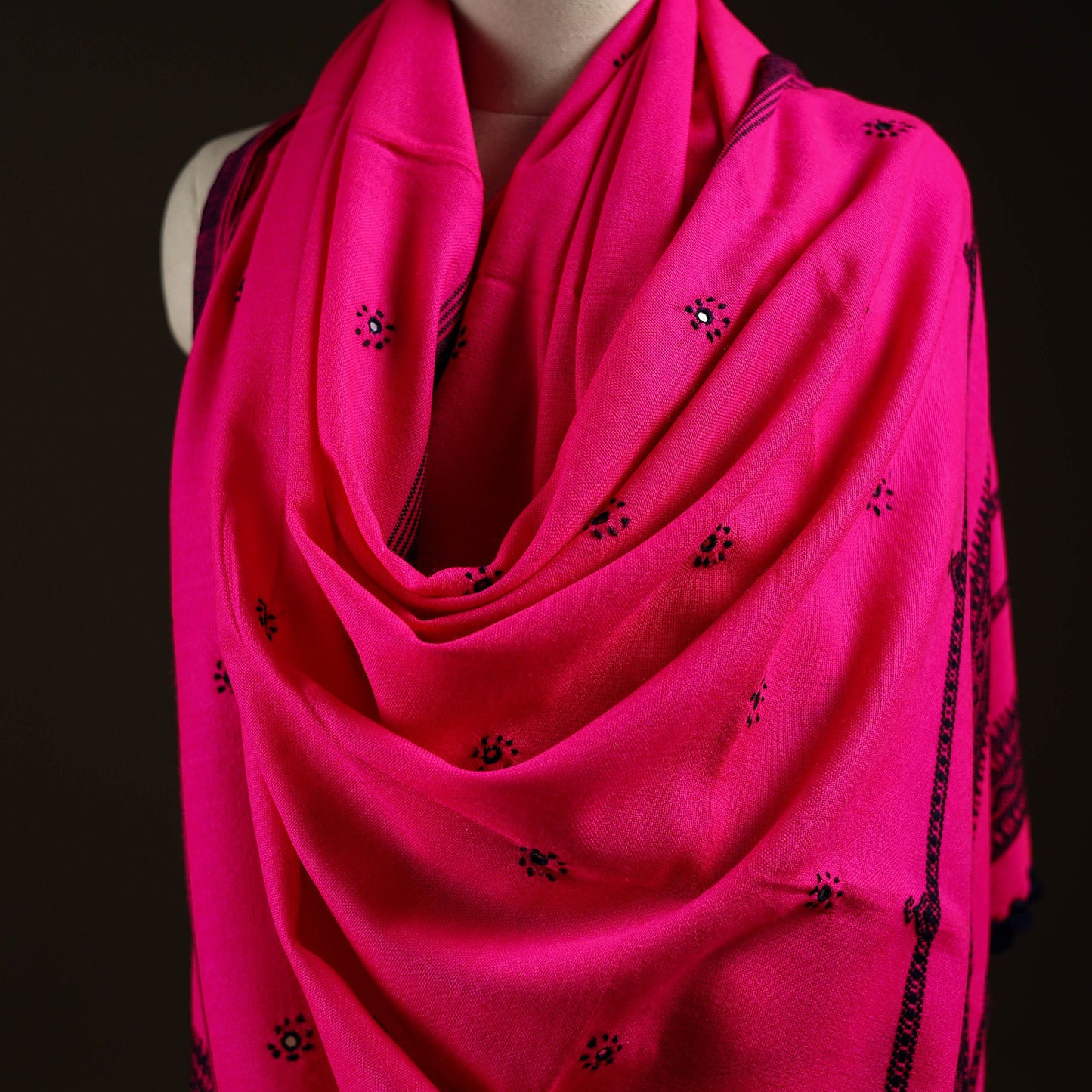 Kutch bhujodi handwoven mirror work wool shawl 17