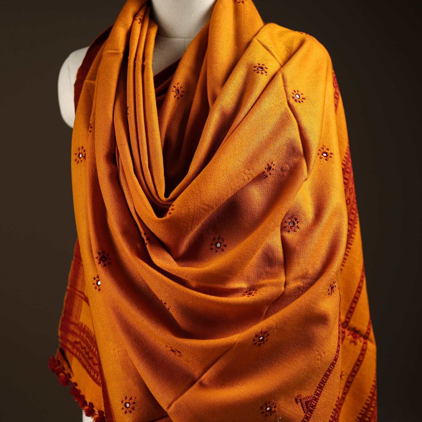 Kutch bhujodi handwoven mirror work wool shawl 18